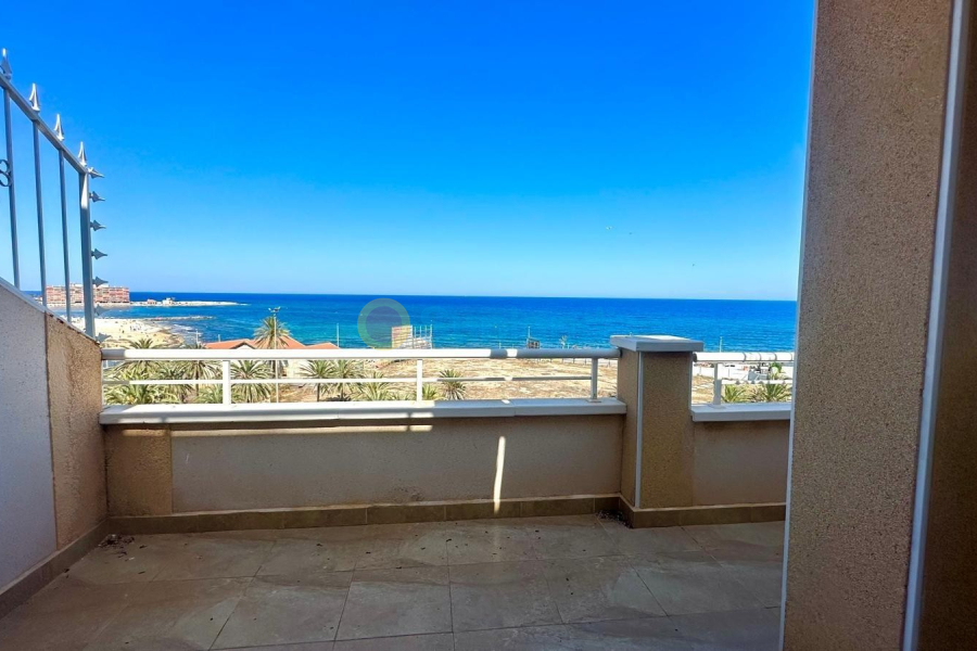Resale - Apartment - Torrevieja - Curva del Palangre