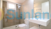 Resale - Apartment - Torrevieja - Punta Prima