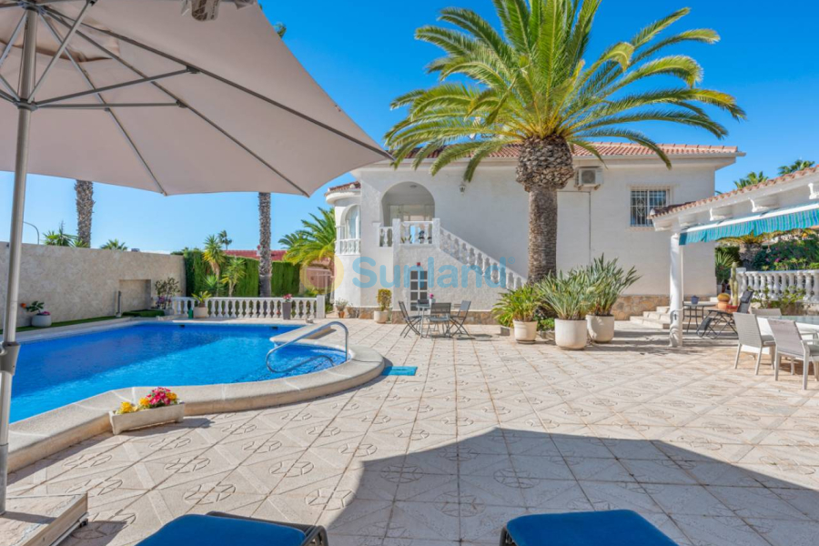 Resale - Villa - Ciudad Quesada