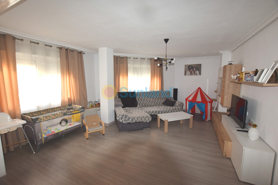 Resale - Apartment - Rojales