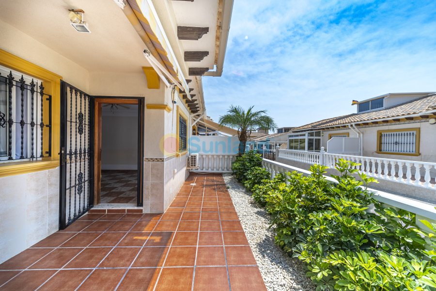 Resale - Casa de Pueblo - Orihuela Costa - La Regia