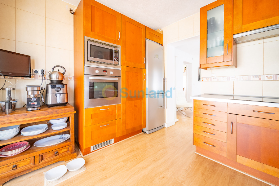 Resale - Villa - Torrevieja - Los Balcones