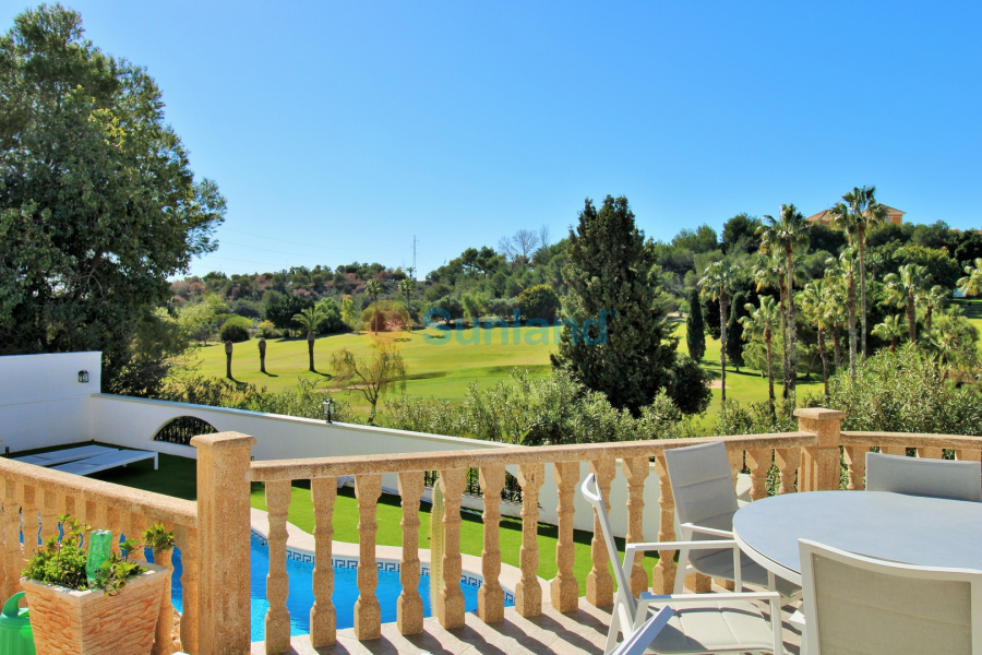 Använda fastigheter - Villa - Villamartin