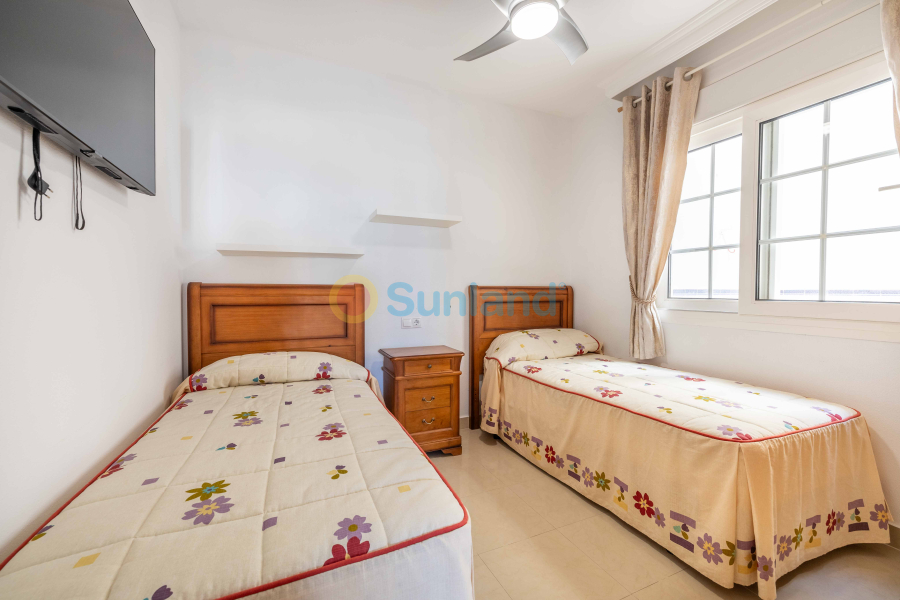 Brukte eiendommer - Apartamento - Orihuela Costa - Villamartin