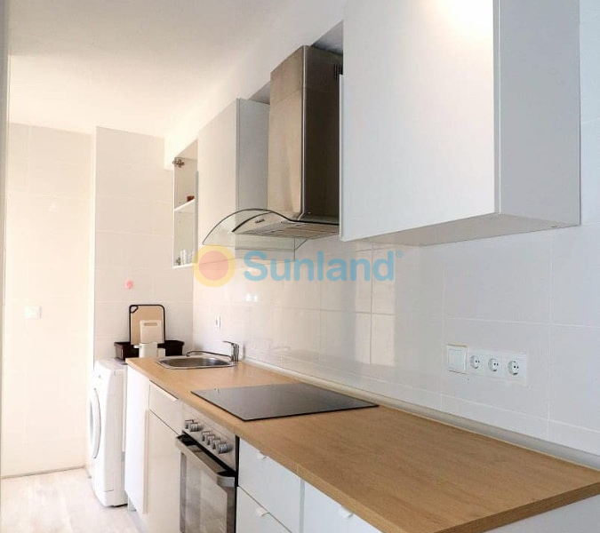Resale - Apartment - Punta Prima - 