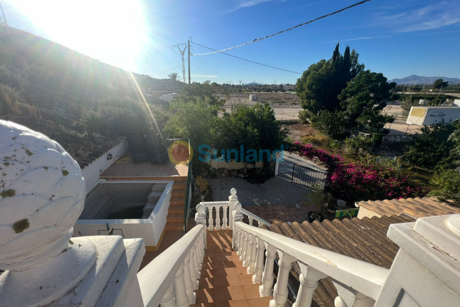 Resale - Country house - Orihuela - Benferri