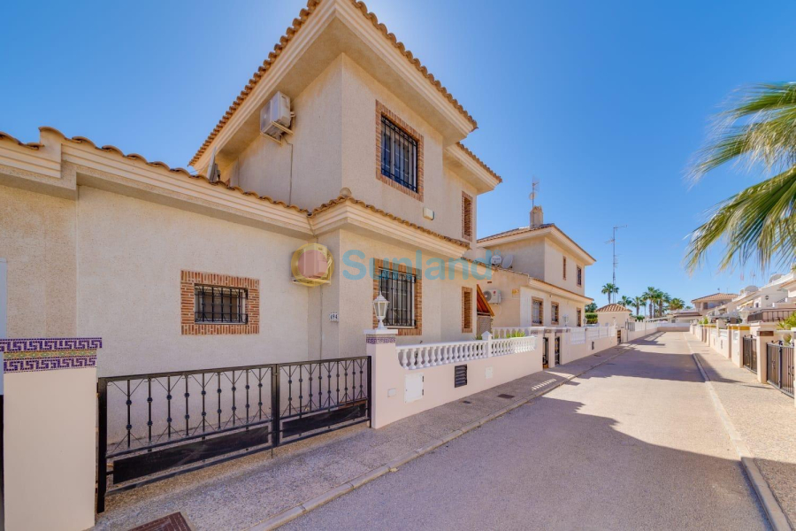 Brukte eiendommer - Villa - Orihuela Costa - Los Dolses