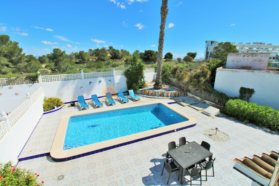 Segunda mano - Chalet - Villamartin