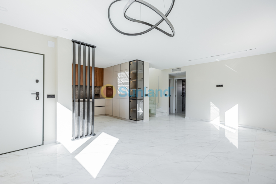 Resale - V - Cuidad Quesada