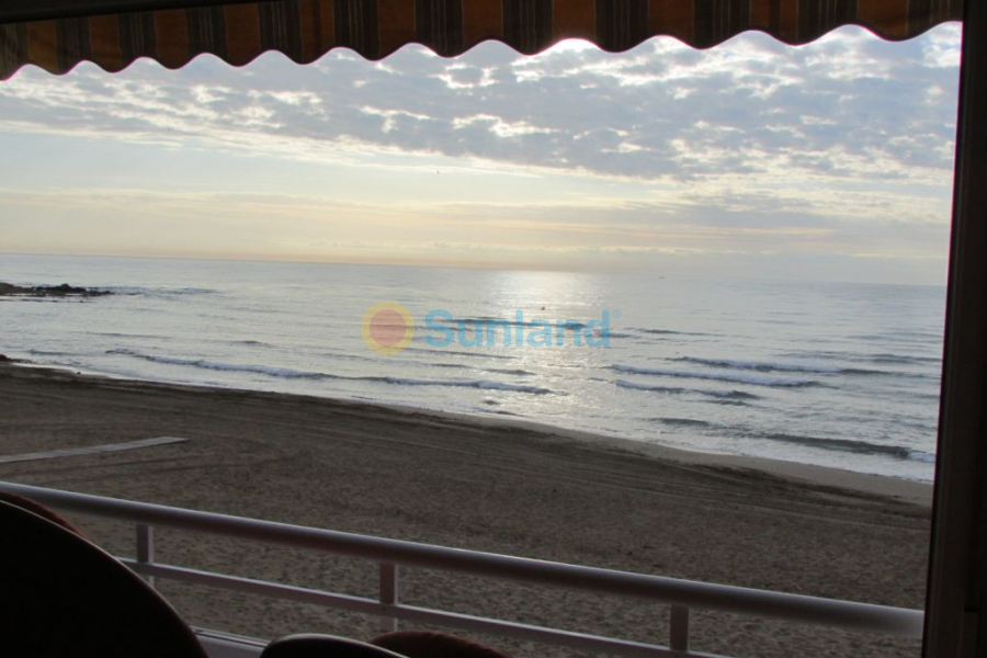 Resale - Apartment - La Mata - 1st Line to the Sea