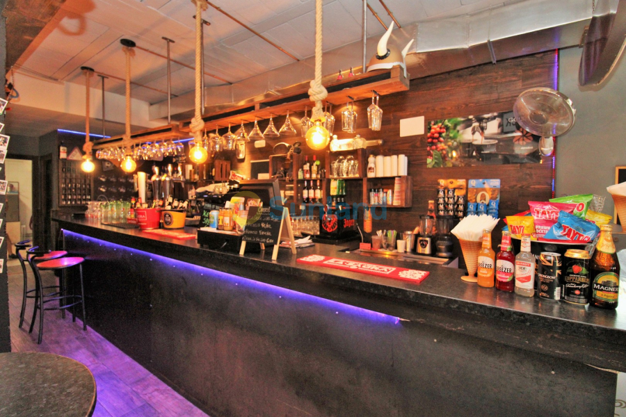 Resale - Commercial - Villamartin