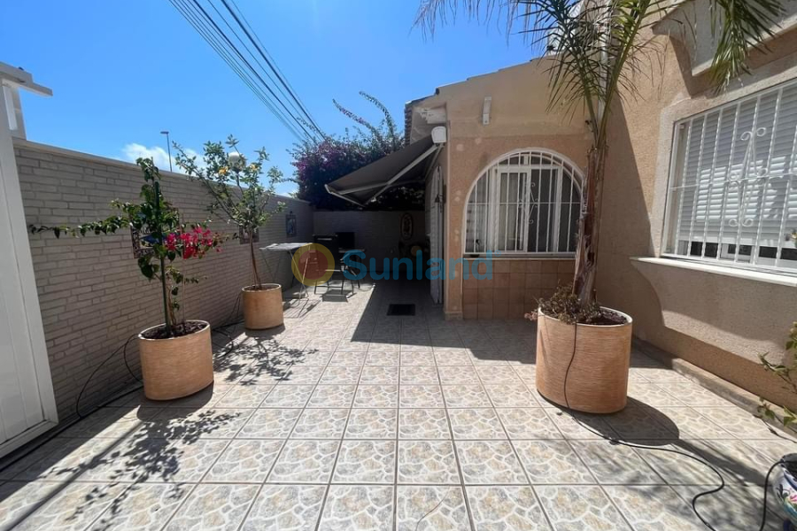 Resale - Townhouse - Guardamar del Segura - El Moncayo