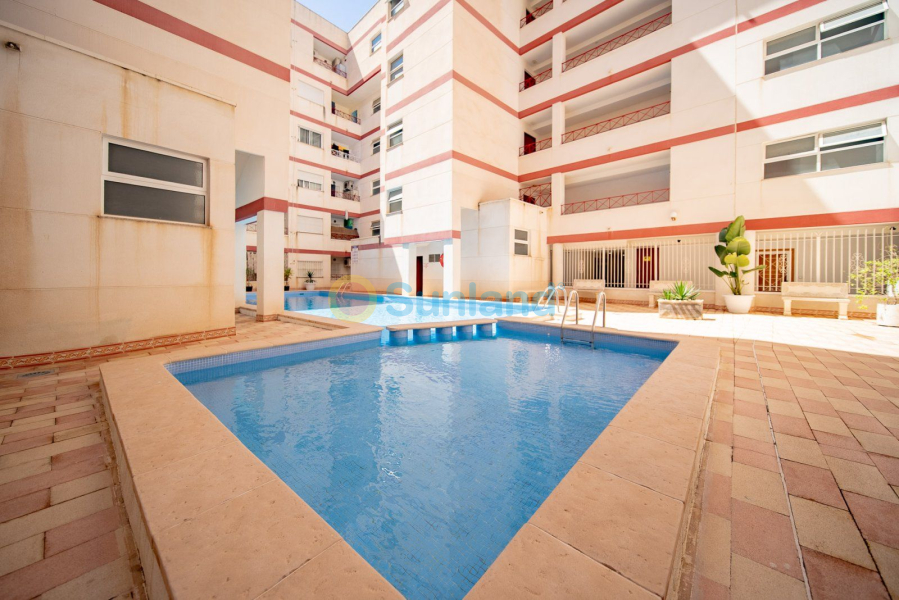 Verkauf - Apartamento - Torrevieja