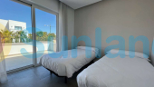 Resale - Villa - Orihuela - Las Colinas Golf