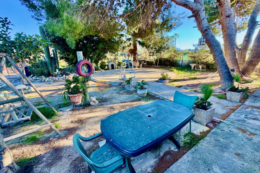 Resale - Villa - Guardamar del Segura