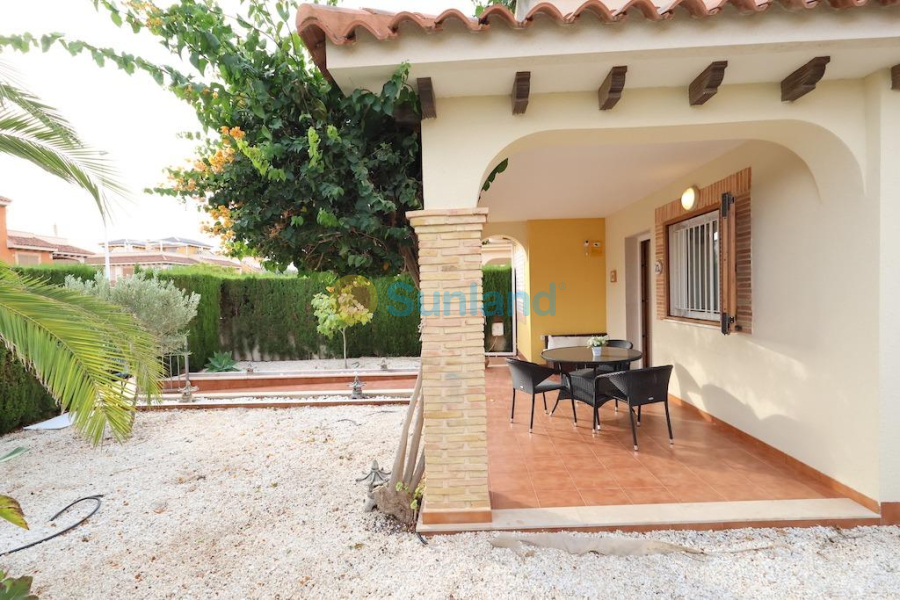 Resale - Terraced house - Orihuela Costa - Punta Prima