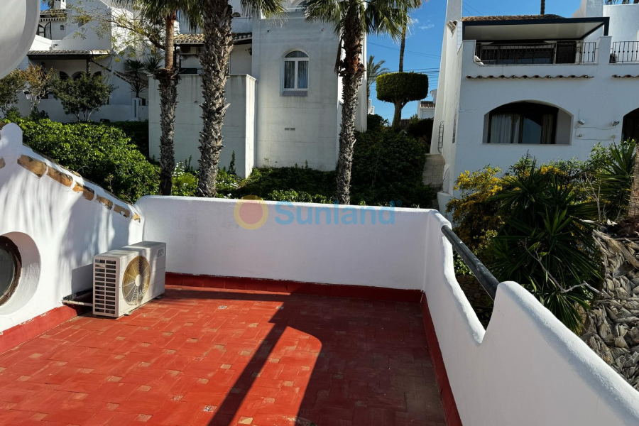 Resale - Villa - Orihuela Costa - Los Dolses