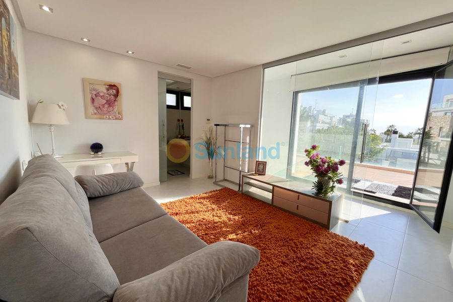 Segunda mano - V - Los Dolses