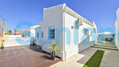 Brukte eiendommer - Villa - Torrevieja - La Siesta