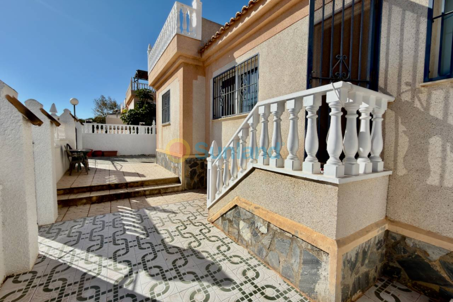 Resale - Villa - Ciudad Quesada