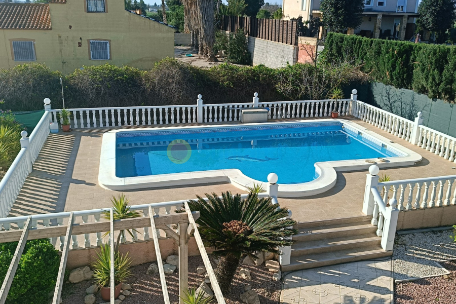Resale - Country house - Dolores - 