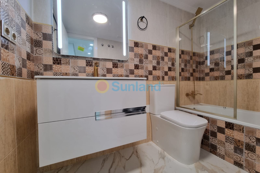 Resale - Apartment - Guardamar del Segura - 