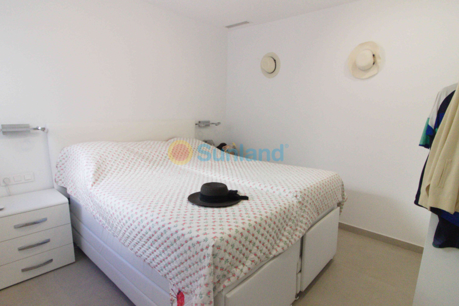 Resale - V - Benijofar