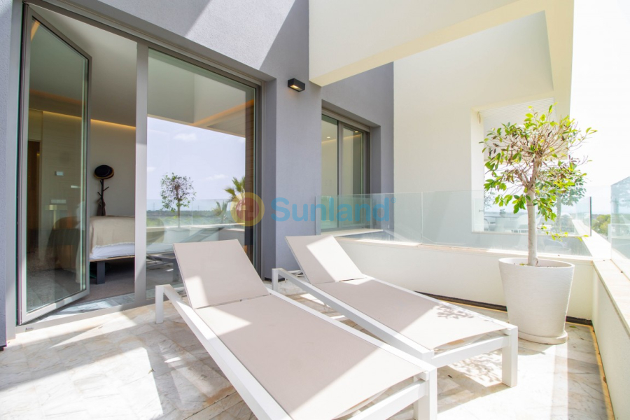 Använda fastigheter - Lägenhet - Las Colinas Golf