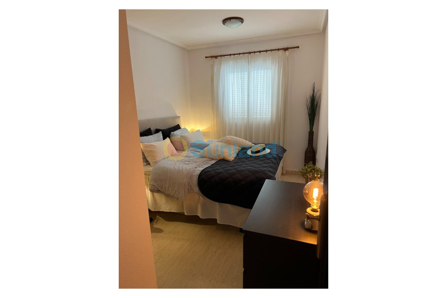 Resale - Apartment - Punta Prima - 