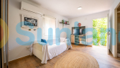 Resale - Villa - Torrevieja - Los Balcones