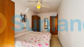 Resale - Townhouse - La Mata - 