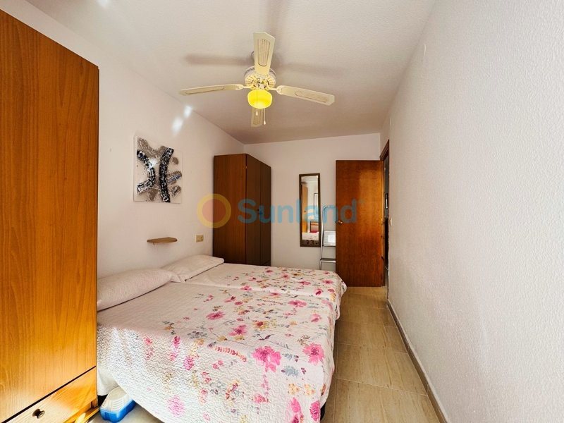 Resale - Townhouse - La Mata - 
