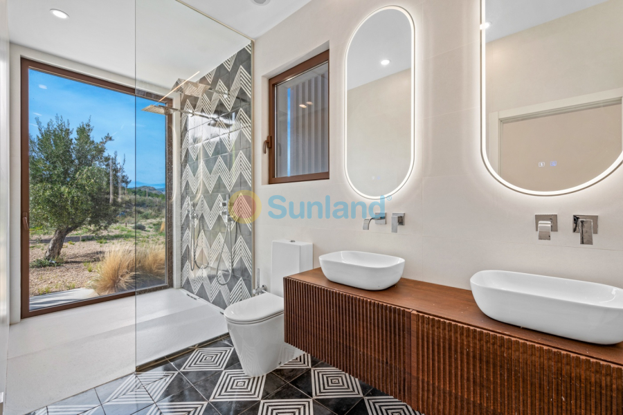 Använda fastigheter - Villa - Finestrat