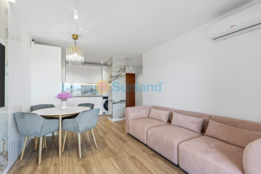 Använda fastigheter - Lägenhet - Torrevieja - Punta Prima