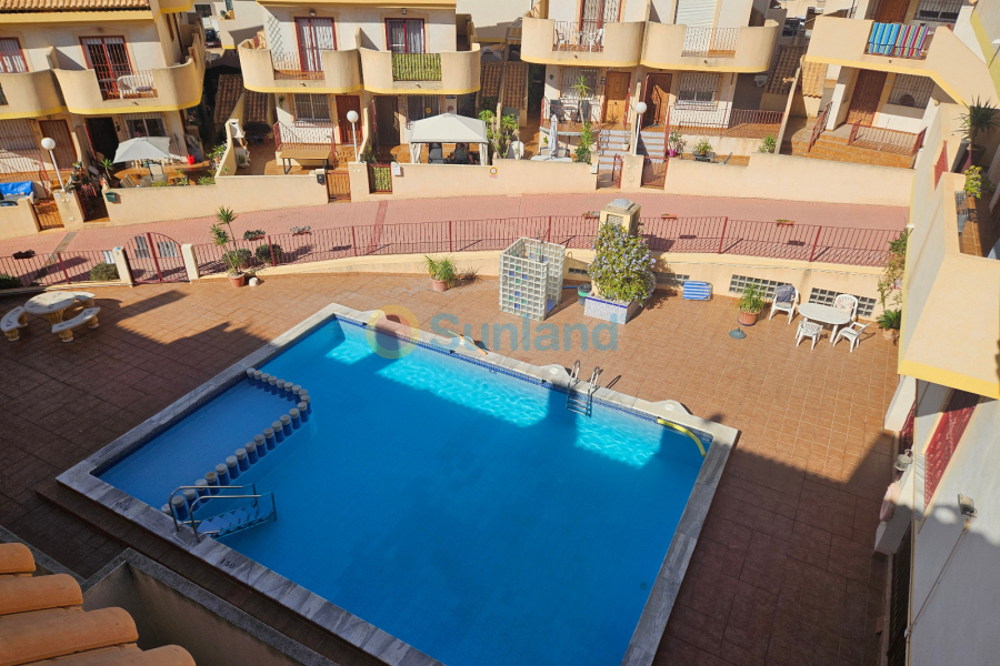 Resale - Apartment - La Zenia - Amapolas