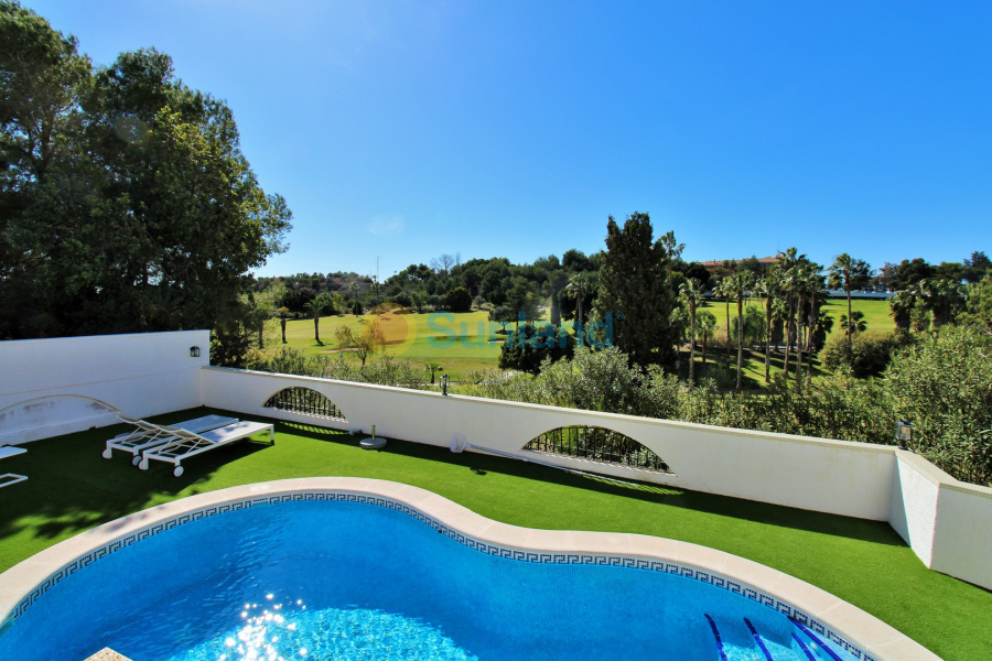 Använda fastigheter - Villa - Villamartin