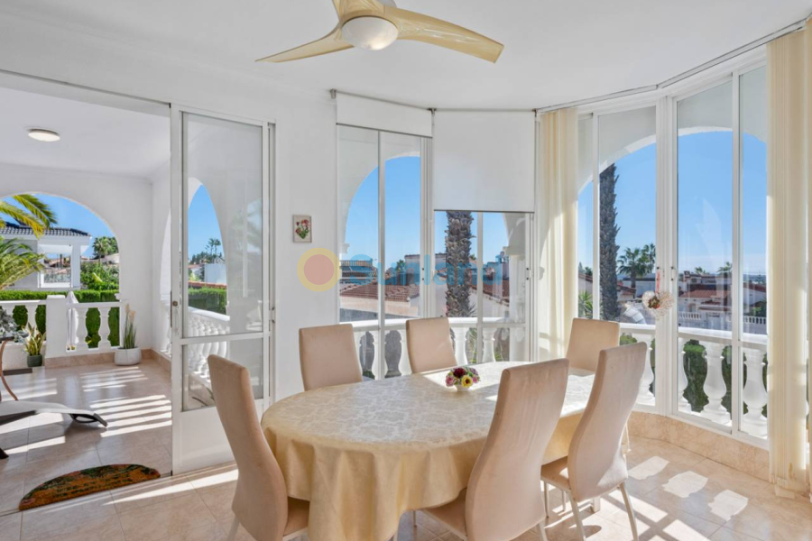 Resale - Villa - Ciudad Quesada