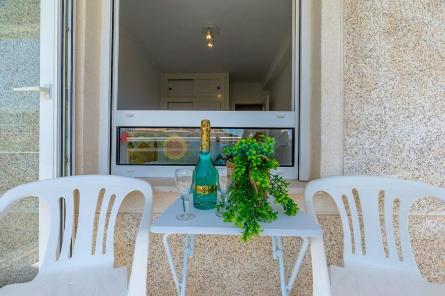 Resale - Apartment - Orihuela Costa - Altos de Campoamor