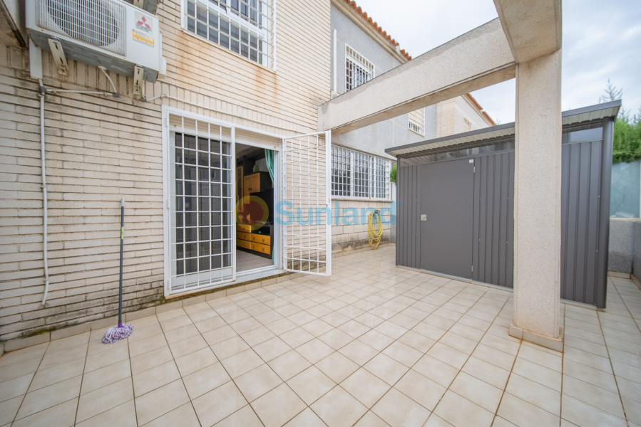 Segunda mano - Casa de Pueblo - Torrevieja - Torreblanca