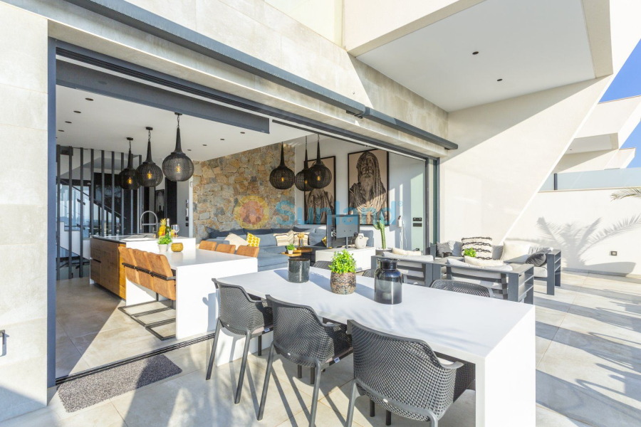 Resale - Villa - Ciudad Quesada