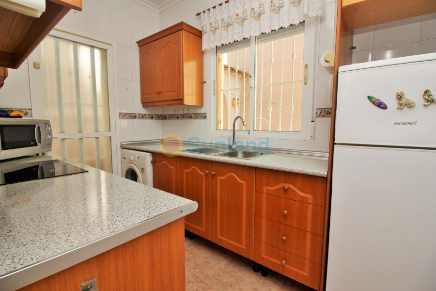 Använda fastigheter - Villa - Playa Flamenca