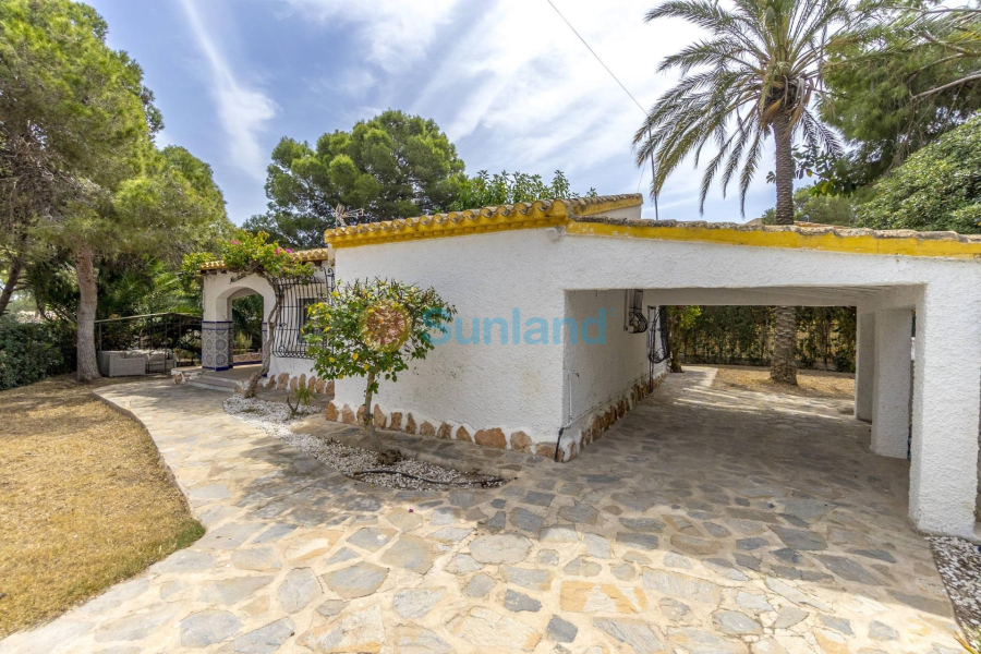 Segunda mano - Chalet - Orihuela Costa - Punta Prima