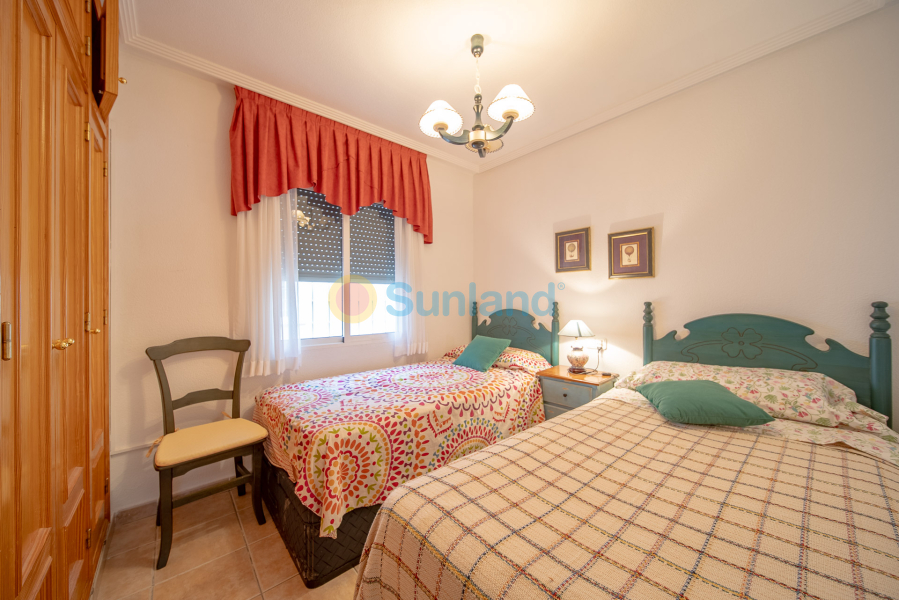 Segunda mano - Casa de Pueblo - Torrevieja - Torreblanca