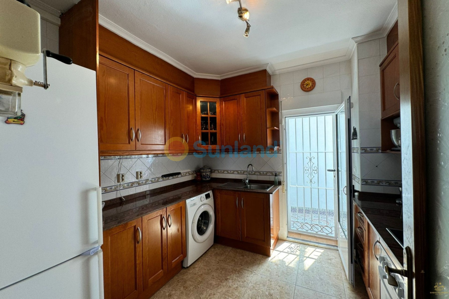 Resale - Villa - Orihuela Costa - Villamartin