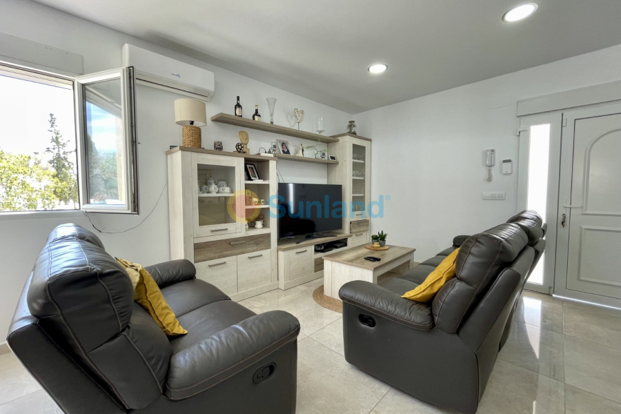 Вторичка - Bилла - Torrevieja - Los Balcones