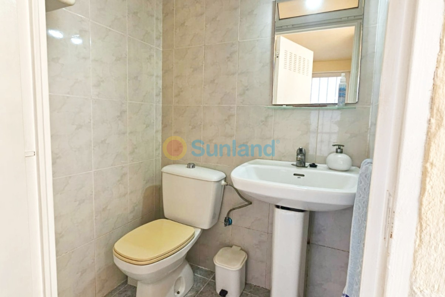 Resale - Apartment - Los Alcázares - 