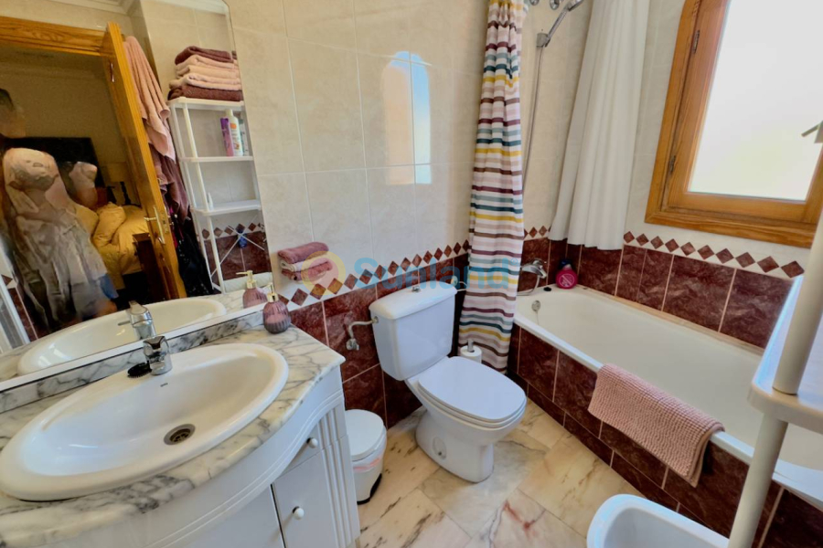 Resale - Villa - Guardamar del Segura - 