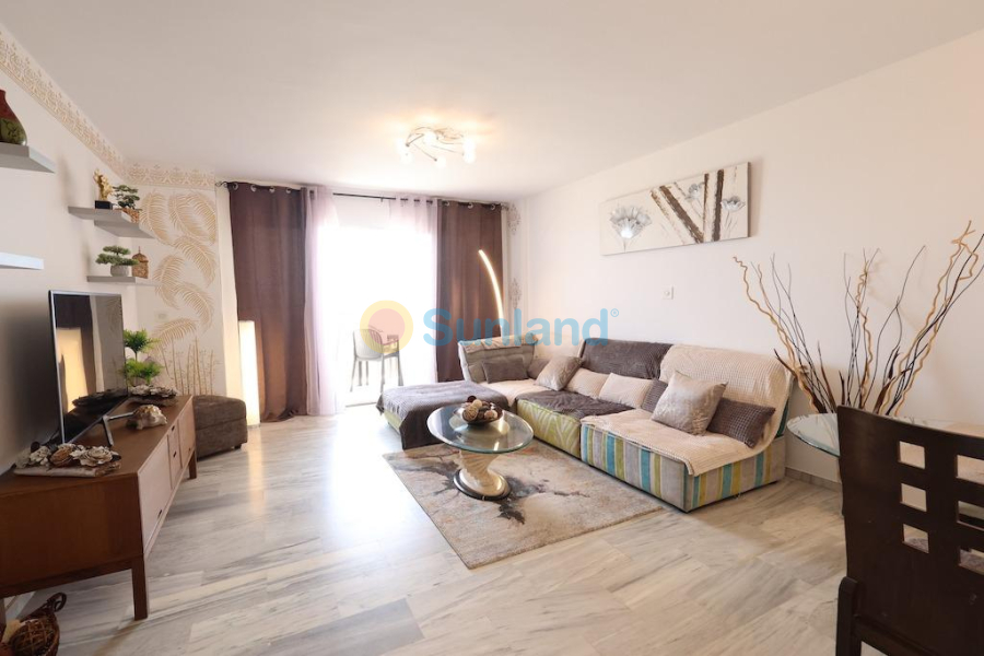 Resale - Apartment - ALICANTE - Barrio Obrero