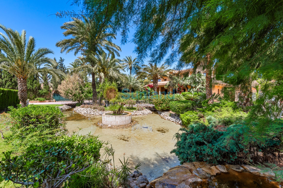 Resale - Villa - Elche/Elx