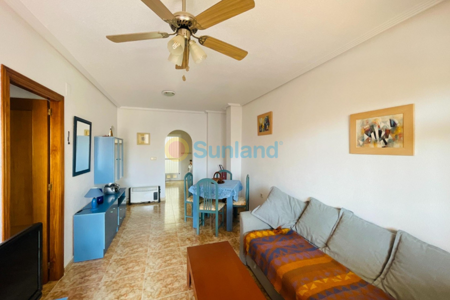 Resale - Apartment - Punta Prima